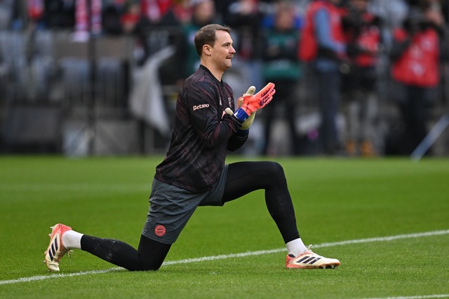 Manuel Neuer musste wieder ein Gegentor hinnehmen.  | Foto: Sven Hoppe/dpa