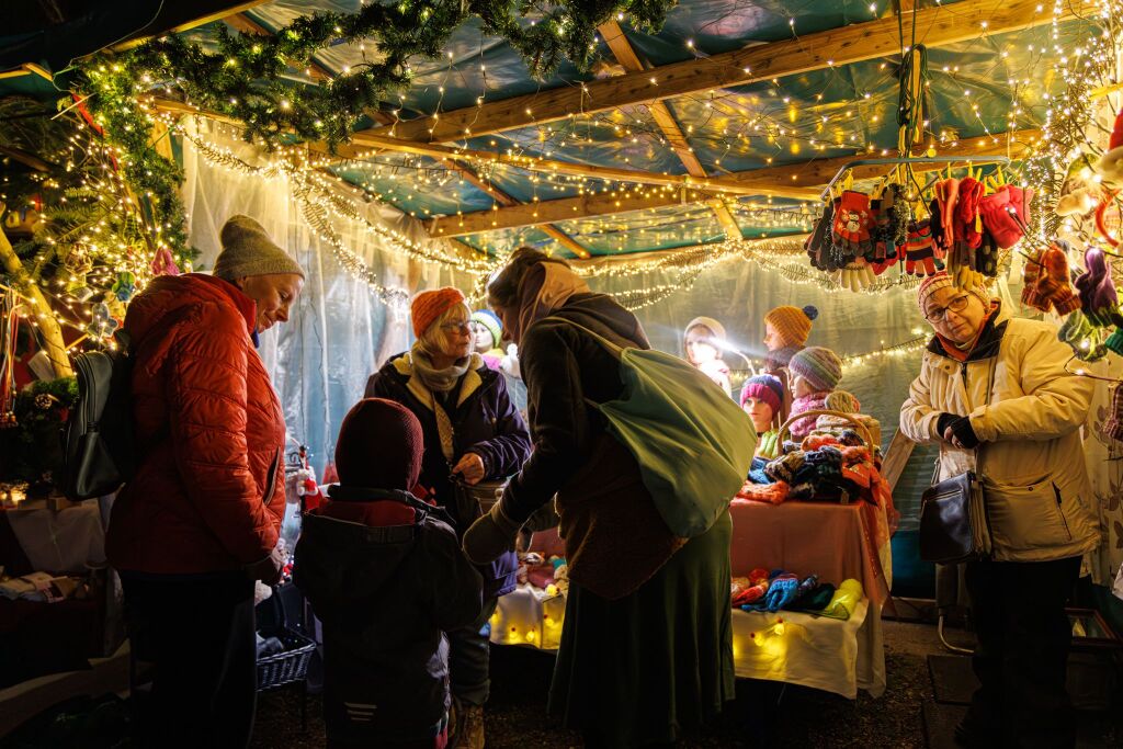 Mrchenhaft zaubervolle Stimmung herrschte beim Weihnachtsmarkt in Kirchzarten.