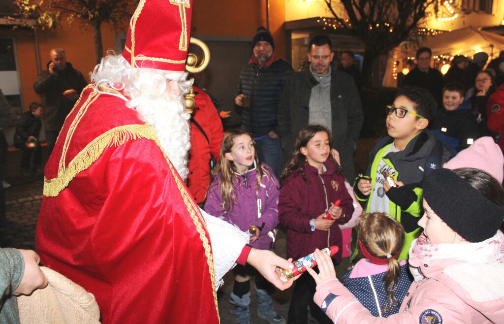 Adventliche Stimmung herrschte auf den Weihnachtsmrkten.