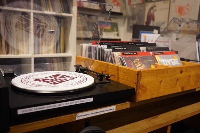 Das Flight 13 Records in Freiburg-Sthlinger will mehr als ein Plattenladen sein