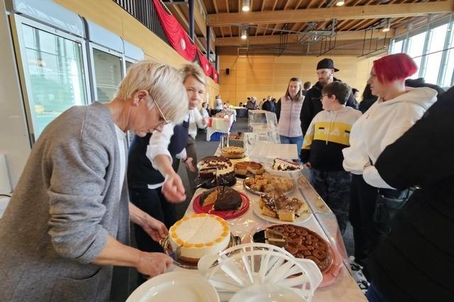 Stimmungsvoller Start in den Advent: Mrkte im Wiesental ziehen zahlreiche Besucher an