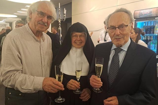 20 Jahre Hartnckigkeit: Die Brgerinitiative Bahntrasse feiert in Offenburg