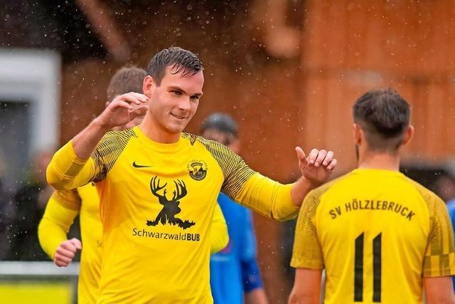 HSV berwintert auf Rang eins