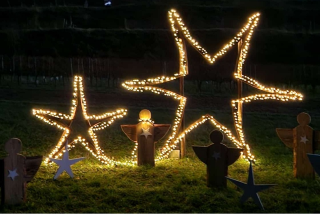 Noch bis Dreiknig gibt es in Vogtsburg einen Sternenweg