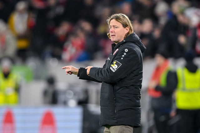 F&auml;llt mit Mainz 05 auf den letzten Platz zur&uuml;ck: Bo Henriksen  | Foto: Harry Langer/dpa