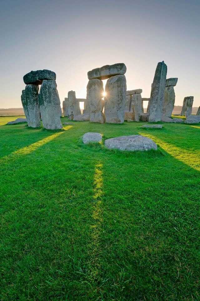 Monumentales Welterbe: der Steinkreis von Stonehenge  | Foto: VisitBritain, Stephen Spraggon