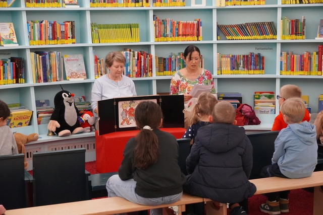In der Bibliothek wird viel geboten.  | Foto: Stadt Rheinfelden