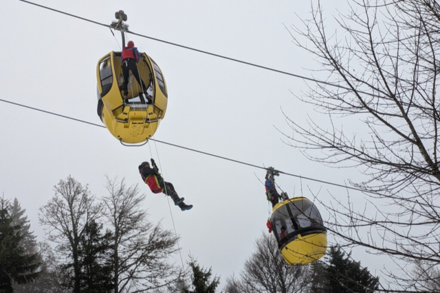 Gondelbung am Belchen: Bergwacht 
