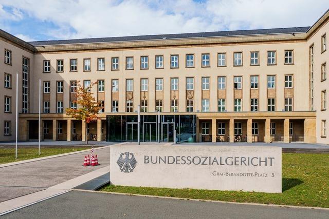 Gericht prüft: Reichte das Arbeitslosengeld II im Jahr 2022?