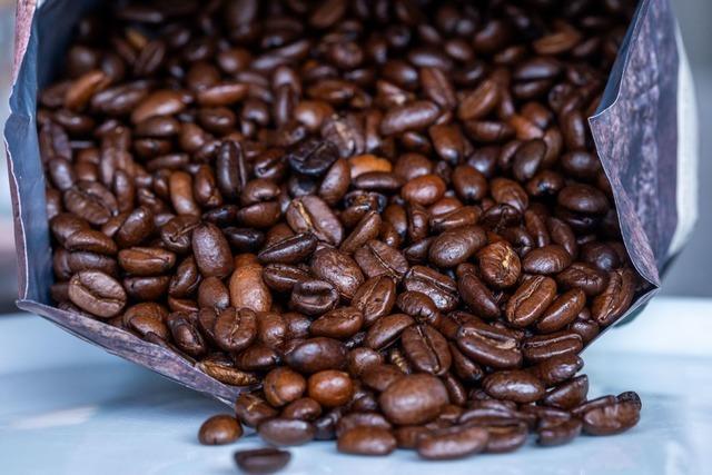 Kaffee zu billig? Aldi Süd und Tchibo streiten über Preise