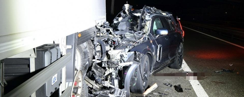 50-jhriger Deutscher stirbt bei Auffahrunfall auf der Schweizer A3