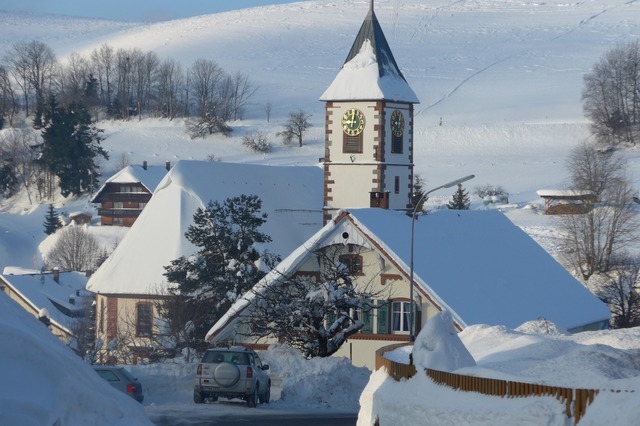 Auch die Gersbacher Kirche gehrt zur evangelischen Kirchengemeinde Schopfheim.  | Foto: Angelika Schmidt