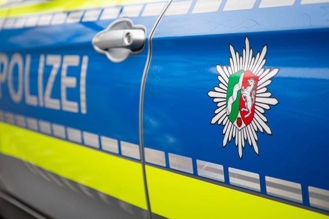 Daumenstück mit Machete abgetrennt - 13-Jährige im Verdacht