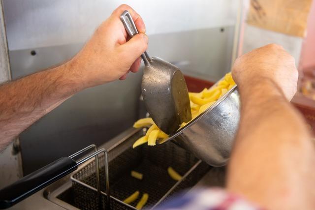 Entsorgungsbranche beklagt Altfett-Diebstahl aus Restaurants