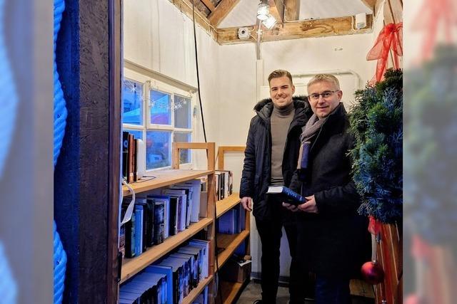 Altes "Wooghisli" wird zur Bchertauschbrse und zum adventlichen Mittelpunkt von Jechtingen