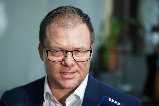 Schneider will Klimaschutzprogramm erst 2026 vorlegen