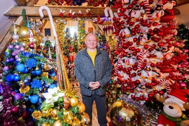 Neuer Weltrekordversuch: 621 Weihnachtsbäume im Haus