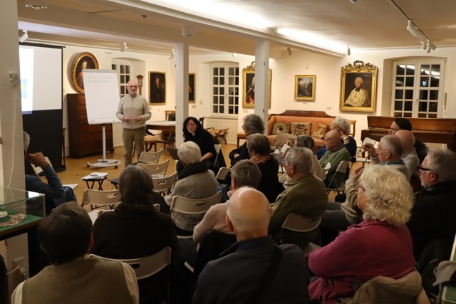 Im Roggenbachsaal versammelten sich di...gen und Herausforderungen zu sprechen.  | Foto: Gudrun Gehr