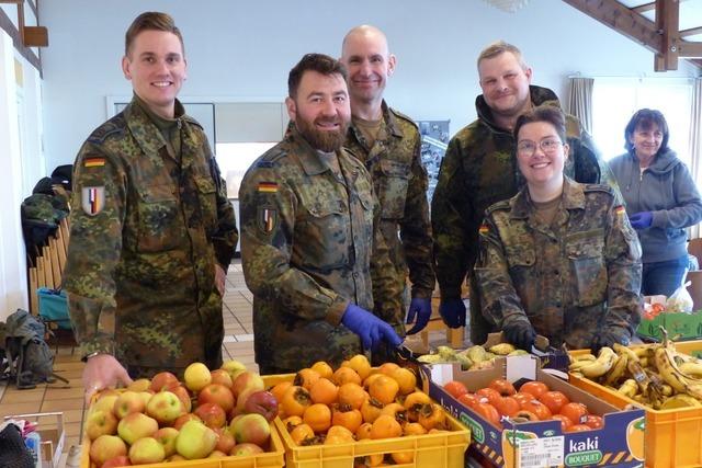 Deswegen waren am Mittwoch Soldaten bei der Breisacher Initiative Brot und Herz