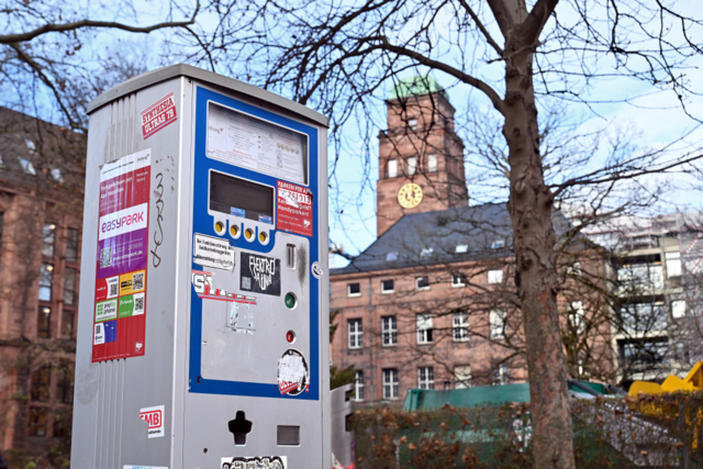Parken in Freiburg soll teurer werden - Gemeinderat vor Entscheidung