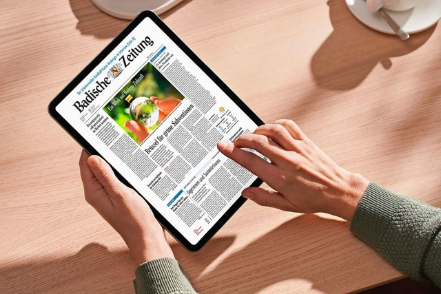 Das Digital-Premium-Abo der BZ ermgli... wird zum 1. Januar einen Euro teurer.  | Foto: Moix Studio (Adobe Stock)