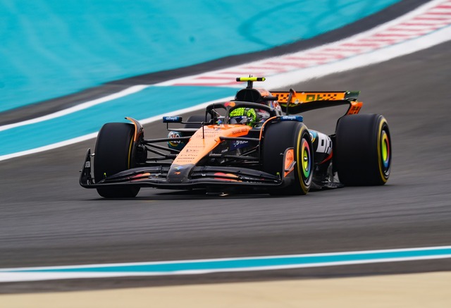 Wenn es drauf ankommt, soll Norris auf die Hilfe seines Teamkollegen bauen.  | Foto: David Davies/PA Wire/dpa