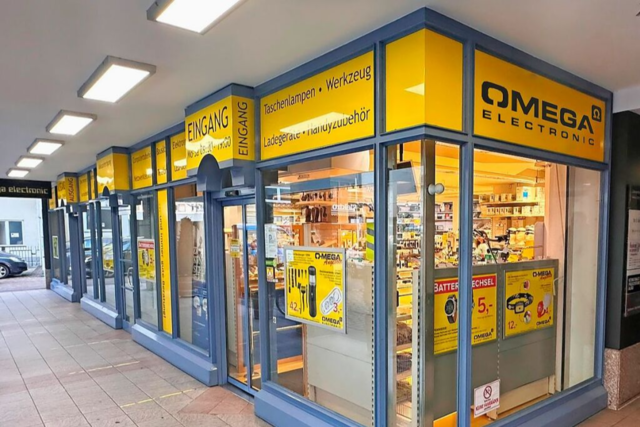 Omega verlost eine Smart-Lichterkette Twinkly Strings