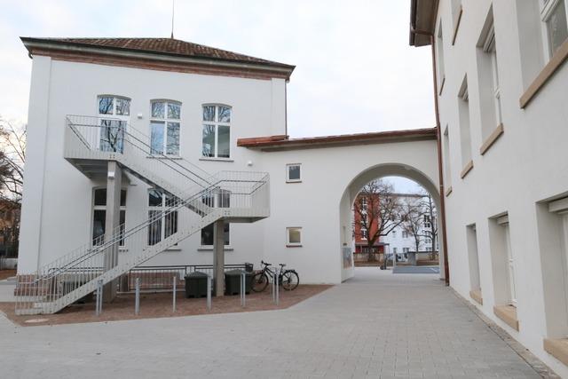 Lrrach kann 2026 mit kleinerem Minus planen