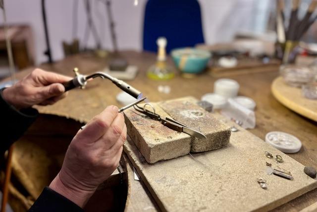 Die Goldschmiedin, die Emmendinger Familien begleitete