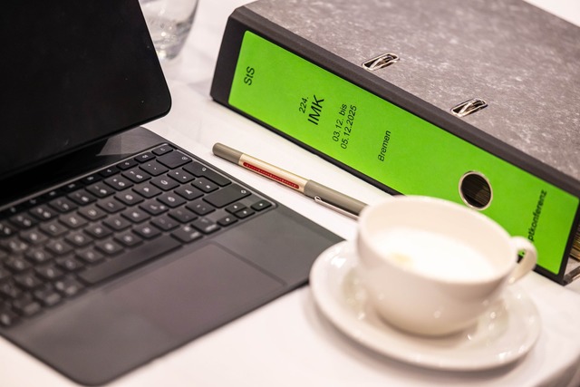 Drei Tage lang haben die Innenminister...nnen der L&auml;nder in Bremen getagt.  | Foto: Sina Schuldt/dpa