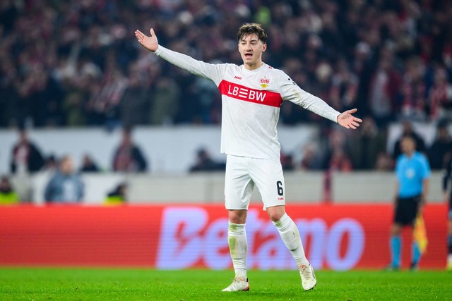 Angelo Stiller kann im Bundesliga-Hit ...ne WM-Nominierung werben. (Archivbild)  | Foto: Tom Weller/dpa