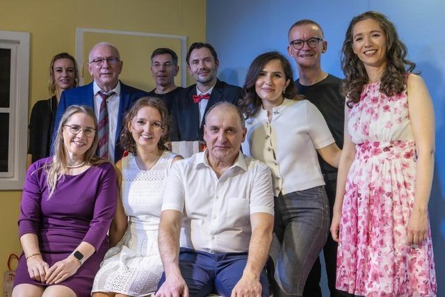 Theatergruppe des Liederkranz Rippolingen begeistert mit Liebeskomdie