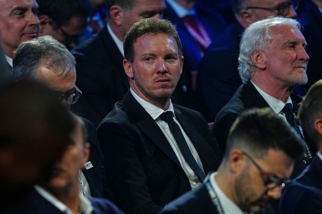 Bundestrainer Julian Nagelsmann und Ru...uslosung der WM-Gruppen in Washington.  | Foto: Jia Haocheng (dpa)