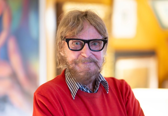 Mit 87-Jahren ist der Wahl-Wiesbadener... fit - dabei hilft ihm auch der Sport.  | Foto: Boris Roessler/dpa