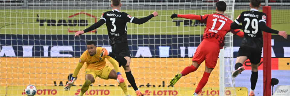 Der SC Freiburg fhrt in Heidenheim - und verliert wegen individueller Fehler