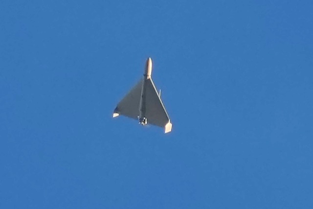 Auch in der Nacht griff Russland die Ukraine mit Drohnen an. (Archivbild)  | Foto: Efrem Lukatsky/AP/dpa