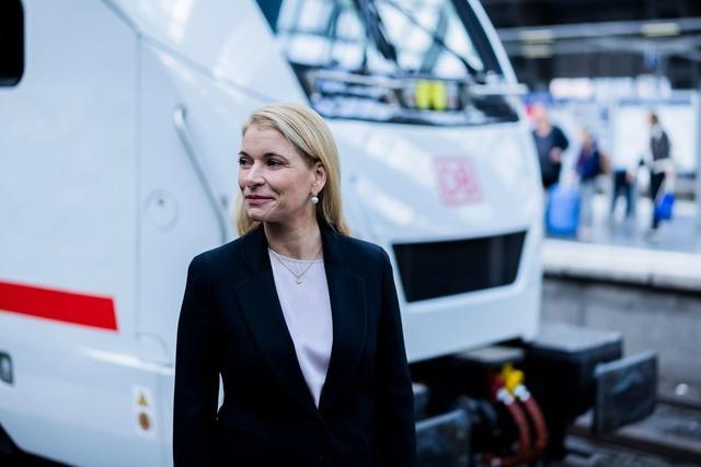 Bahnchefin verspricht sauberere Züge und mehr Sicherheit