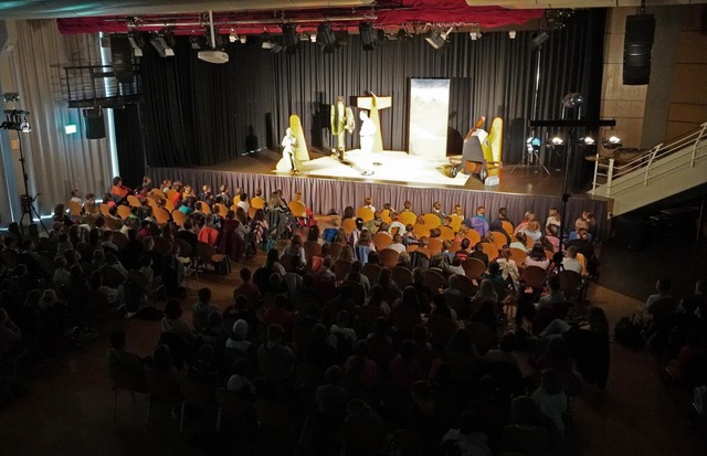 Schauspiel, Figurentheater, Akrobatik,... zu spannenden Kindertheatertagen ein.  | Foto: Stadt Rheinfelden