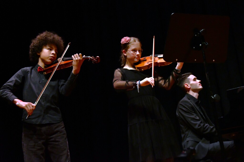 Nathan Langen und Luisa Wirth