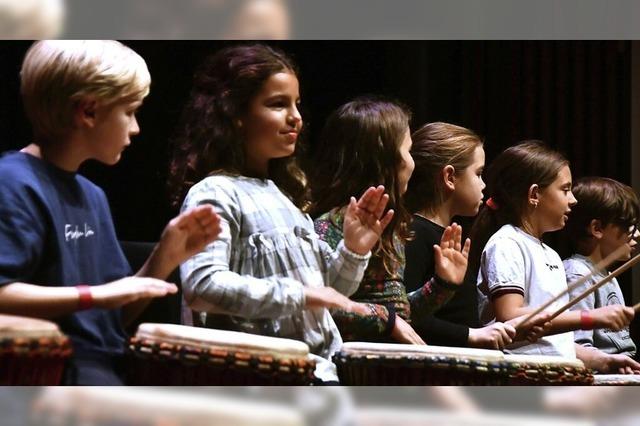 Junge Musikerinnen und Musiker begeistern bei Nacht der Klnge im Lrracher Burghof