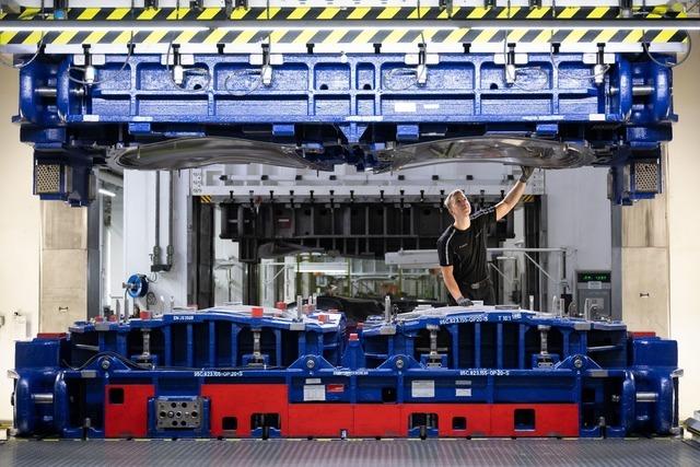 Söder und Grüner Bayaz: Unternehmenssteuern schneller senken