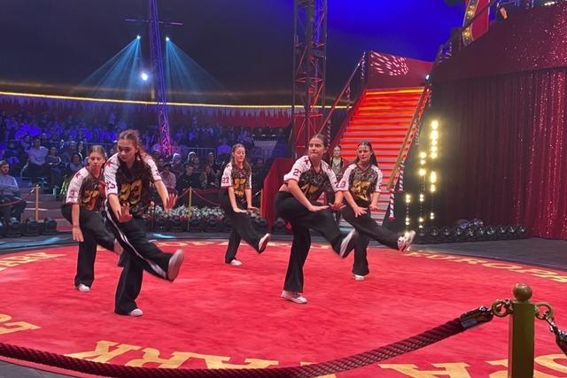 Talent Academy des Europa-Parks in Rust begeistert mit zwei Shows auf dem Eis und in der Manege