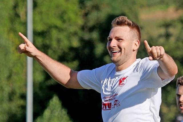 Solch ein Spiel &#8222;noch nicht erle...;: Nils Mayer traf dreimal fr Binzen.  | Foto: Matthias Konzok