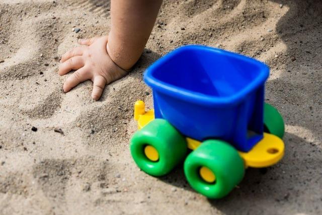 Angebot eingeschrnkt: March erstattet Elternbeitrge fr Betreuung im Krippenhaus anteilig