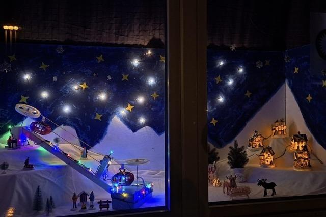 Siedlergemeinschaft Rheinfelden: Seilbahn schwebt durch Fenster