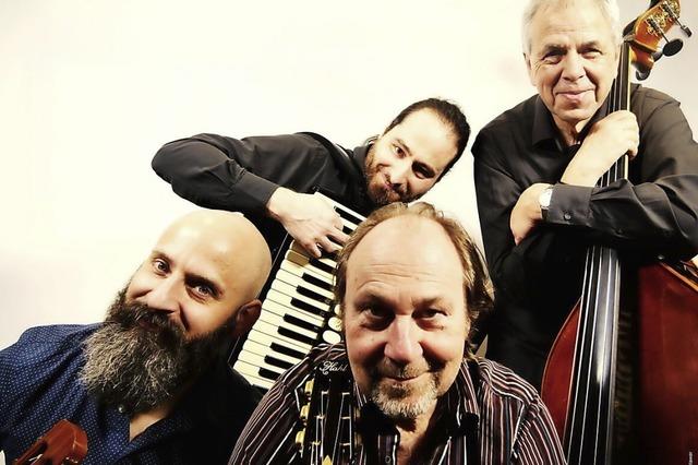 Das Quartett Bar Lafar reist im Lahrer Stiftsschaffneikeller von den 1940er Jahren in die Moderne