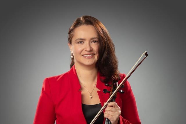 Zum Weihnachtslied "Stille Nacht" hat die Weiler Geigerin Valeria Gleim eine geteilte Beziehung