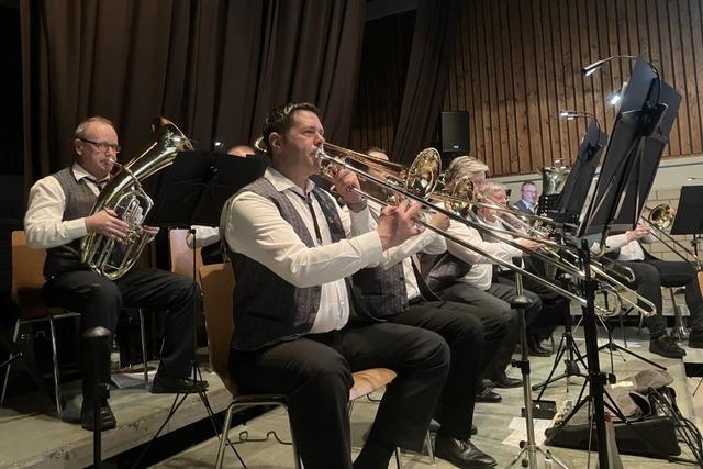 Besondere Klangfarben beim Doppelkonzert des Blasmusikorchesters Mnchweier und der Musikkapelle Kappel