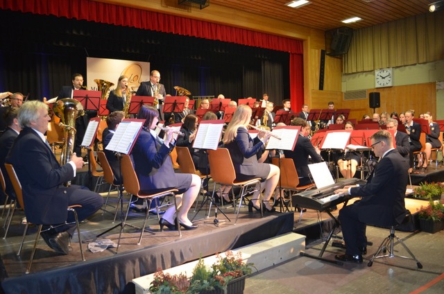 Gemeinsamer Soloauftritt bei &#8222;So...Heida Kammerer und Ralph Borell (v.l.)  | Foto: Nikolaus Bayer