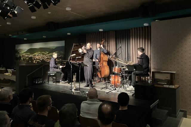Das Menzel Mutzke Quartett verwandelt die "Jamm Bar" im Parktheater Lahr in einen Jazzclub